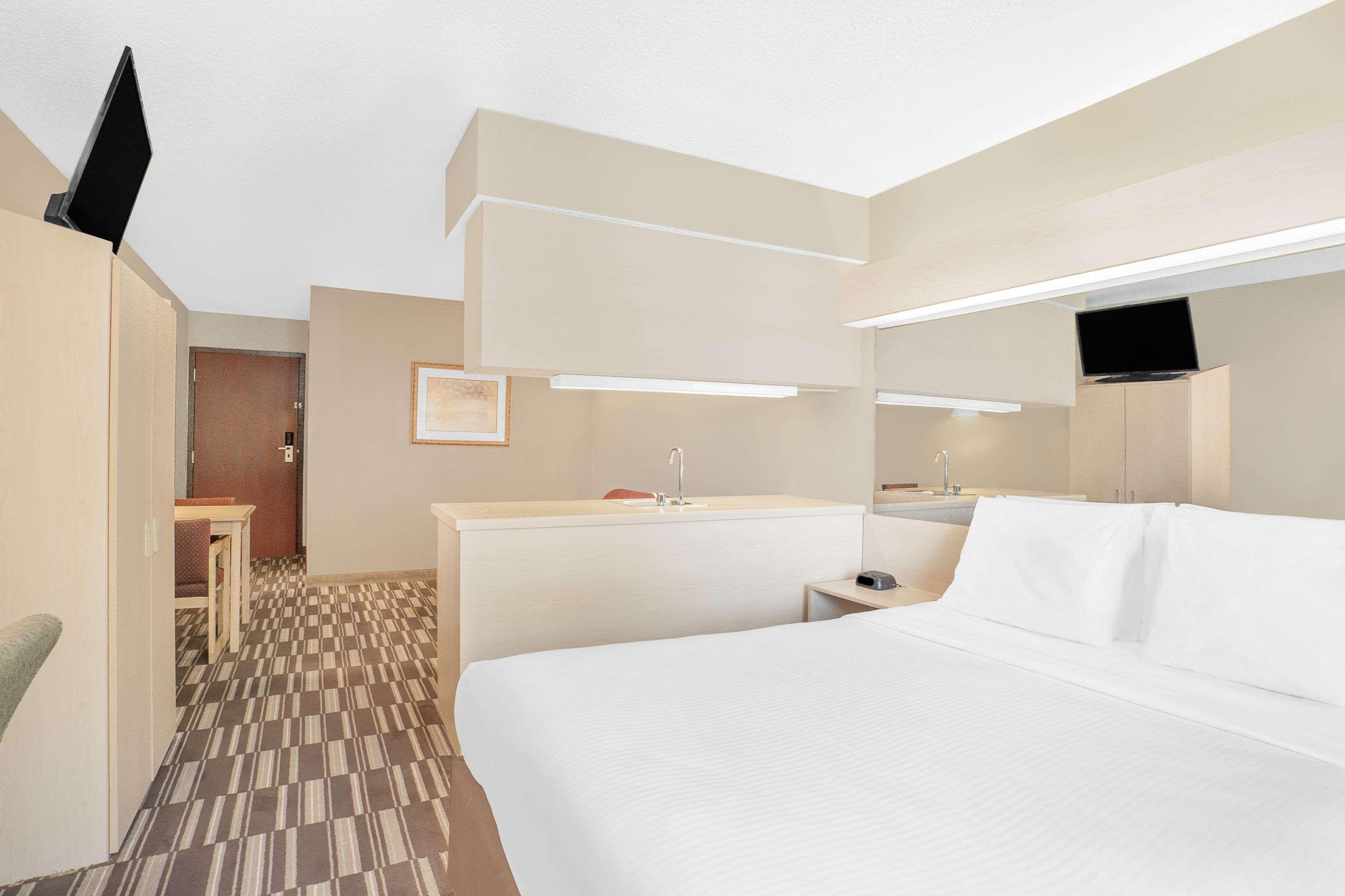 Microtel Inn And Suites - Σόλσμπερι Εξωτερικό φωτογραφία