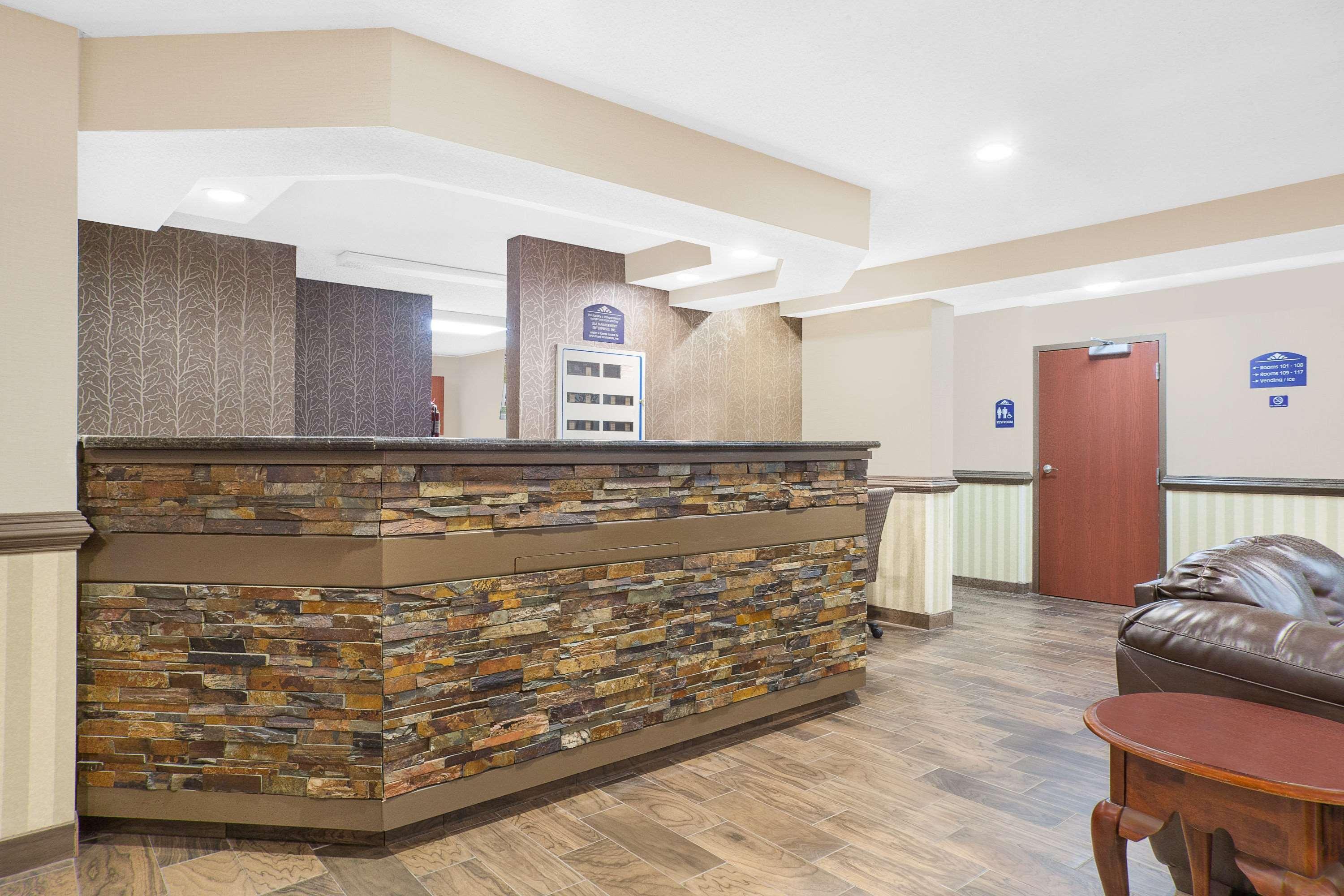 Microtel Inn And Suites - Σόλσμπερι Εξωτερικό φωτογραφία