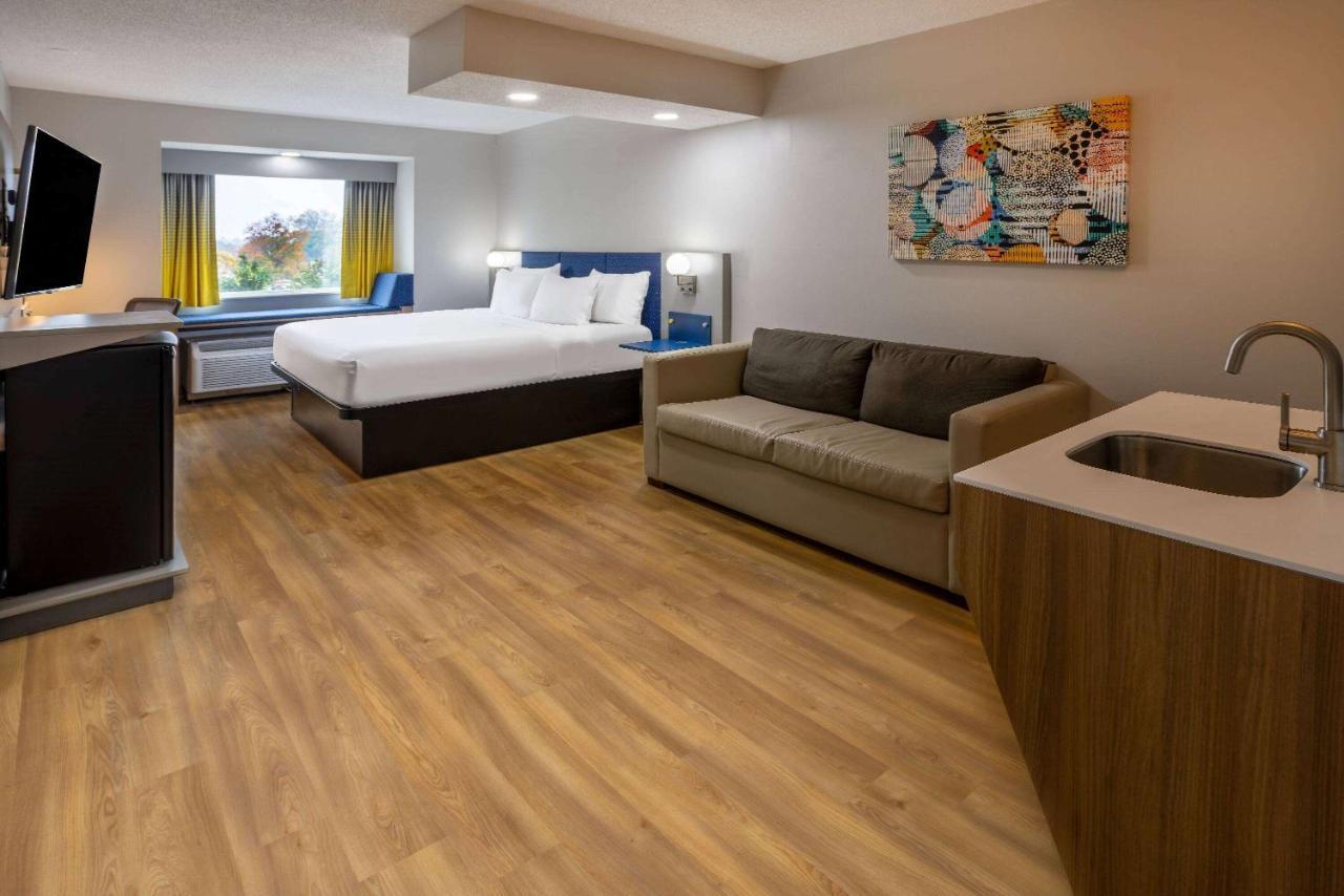 Microtel Inn And Suites - Σόλσμπερι Εξωτερικό φωτογραφία
